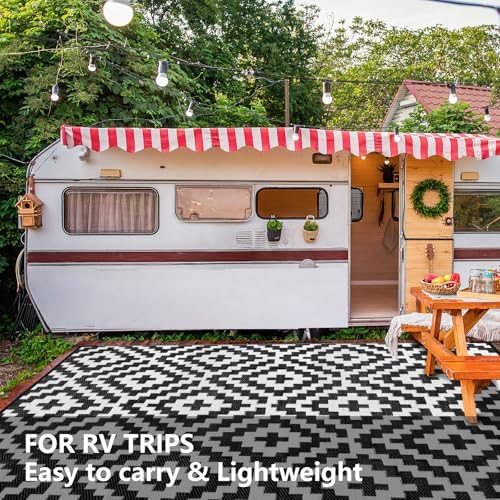 Outdoor Patio Plastic Straw Rug - Image 2